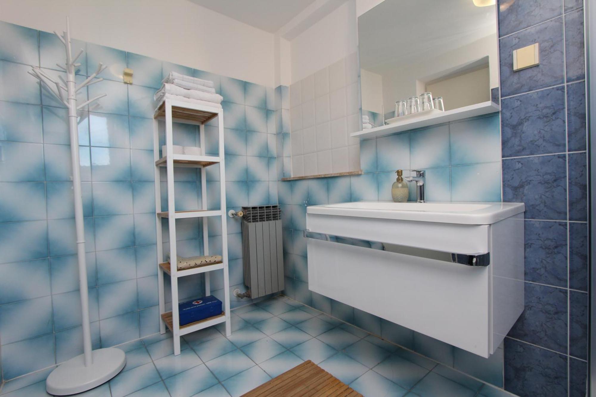 Rooms And Apartments Dino ロヴィニ 部屋 写真